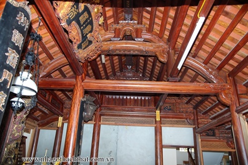 Tại sao gỗ lim được ưa chuộng trong kiến trúc nhà gỗ cổ Việt Nam